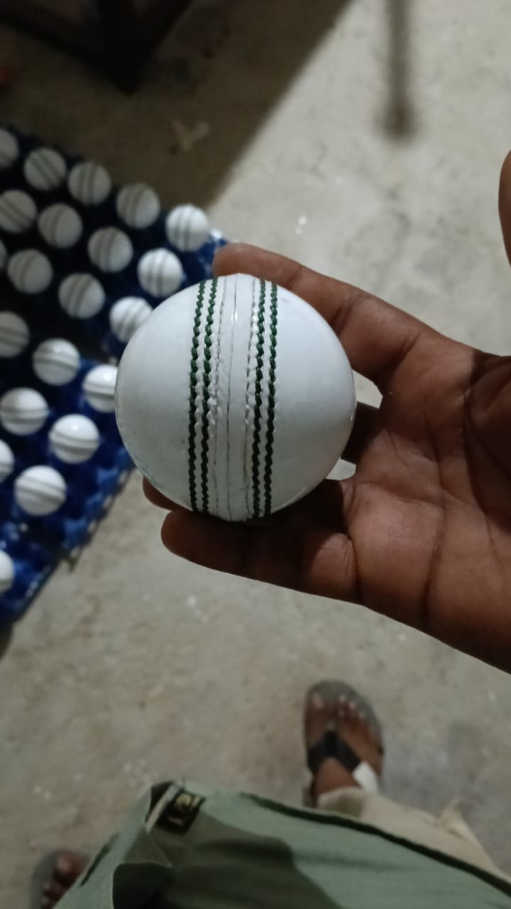Tournament White Leather Ball