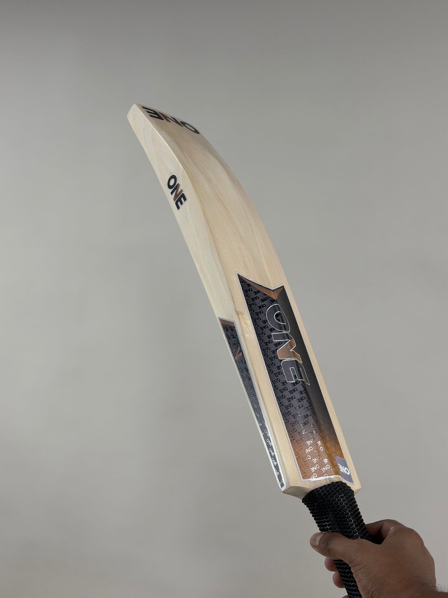 ONEV NURTURED WILLOW Cricket Bat