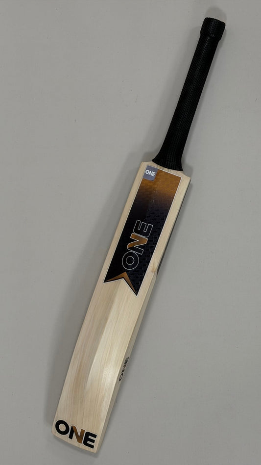 ONEV NURTURED WILLOW Cricket Bat