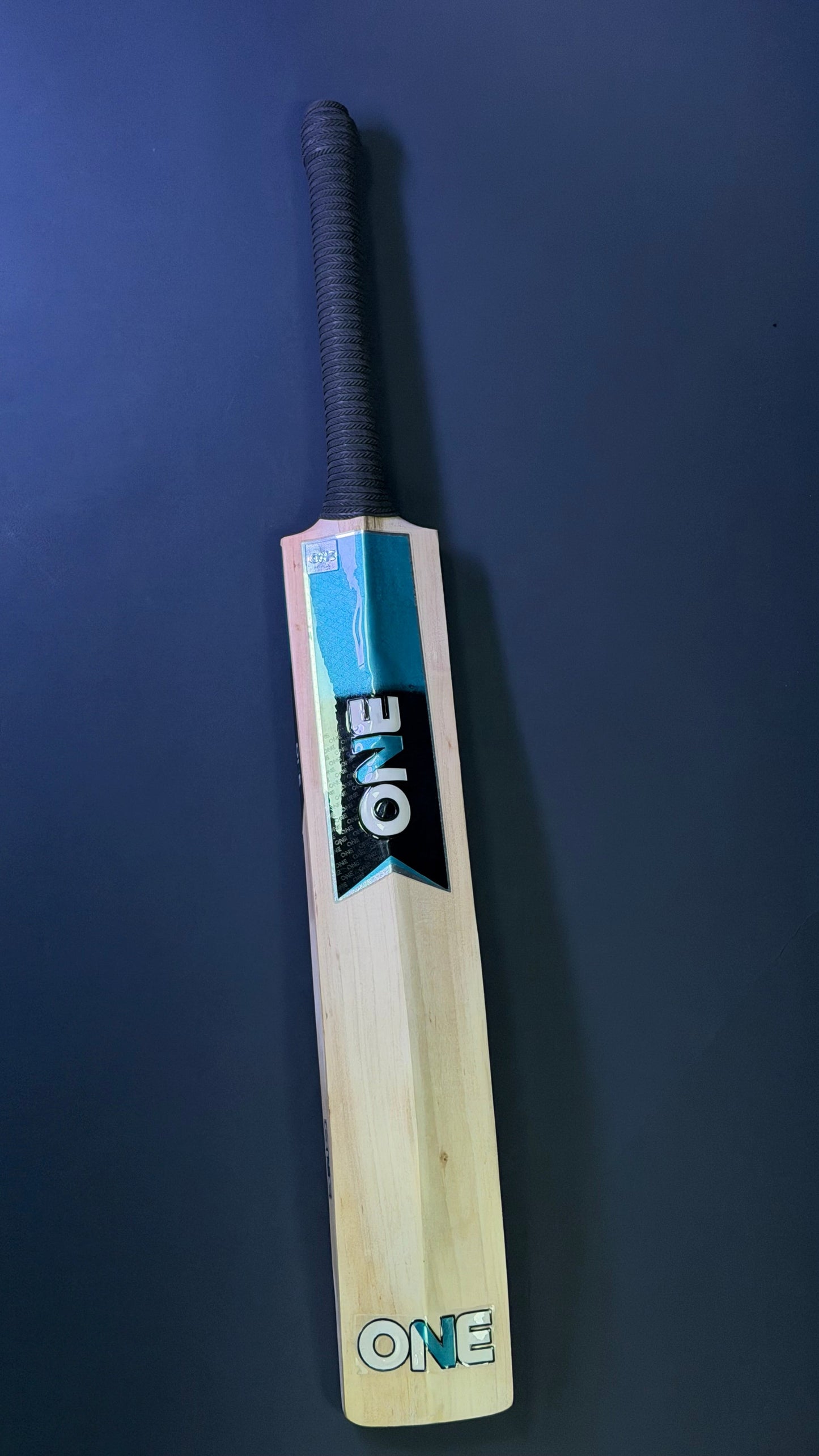 ONEV KASHMIR WILLOW GRADE 1 Cricket Bat
