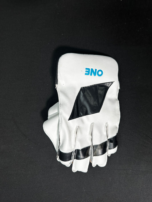 Club Wicket Keeping Gloves