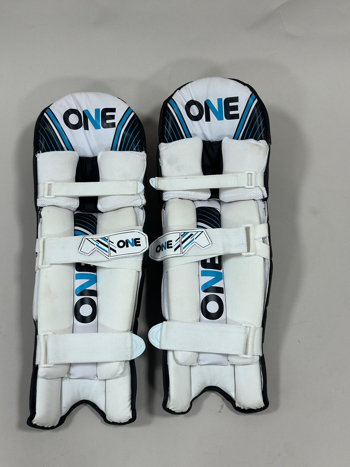 ONEV TEST BATTING PADS